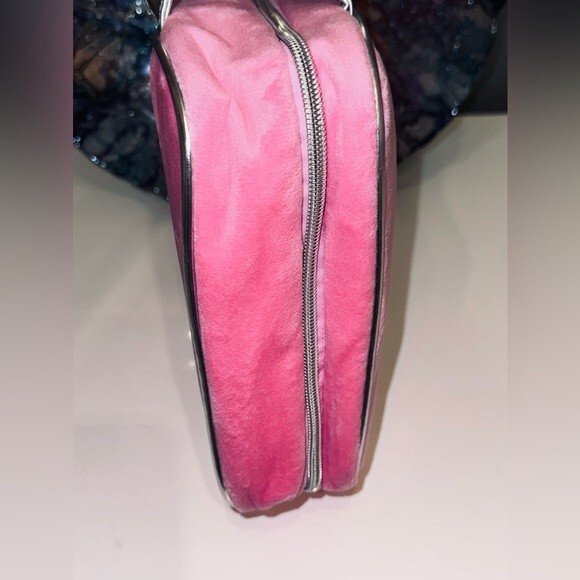Juicy Couture Large Pink Velour Crown Cosmetic Makeup Bag NEW HTF - Picture 2 of 9